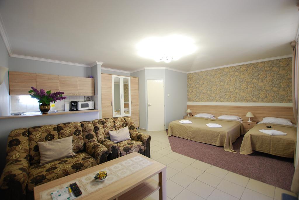 Aurora Haz Apartment Zalakaros Bilik gambar
